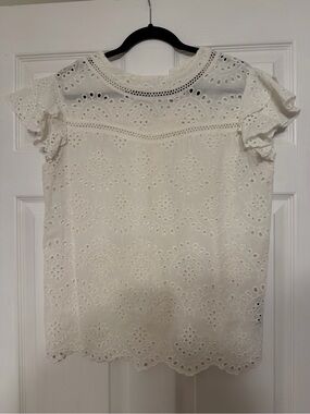L&B White Eyelet Lace Flutter Sleeve Blouse